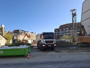 Deauville – Mise en place de la machine à pieux sur notre programme immobilier !